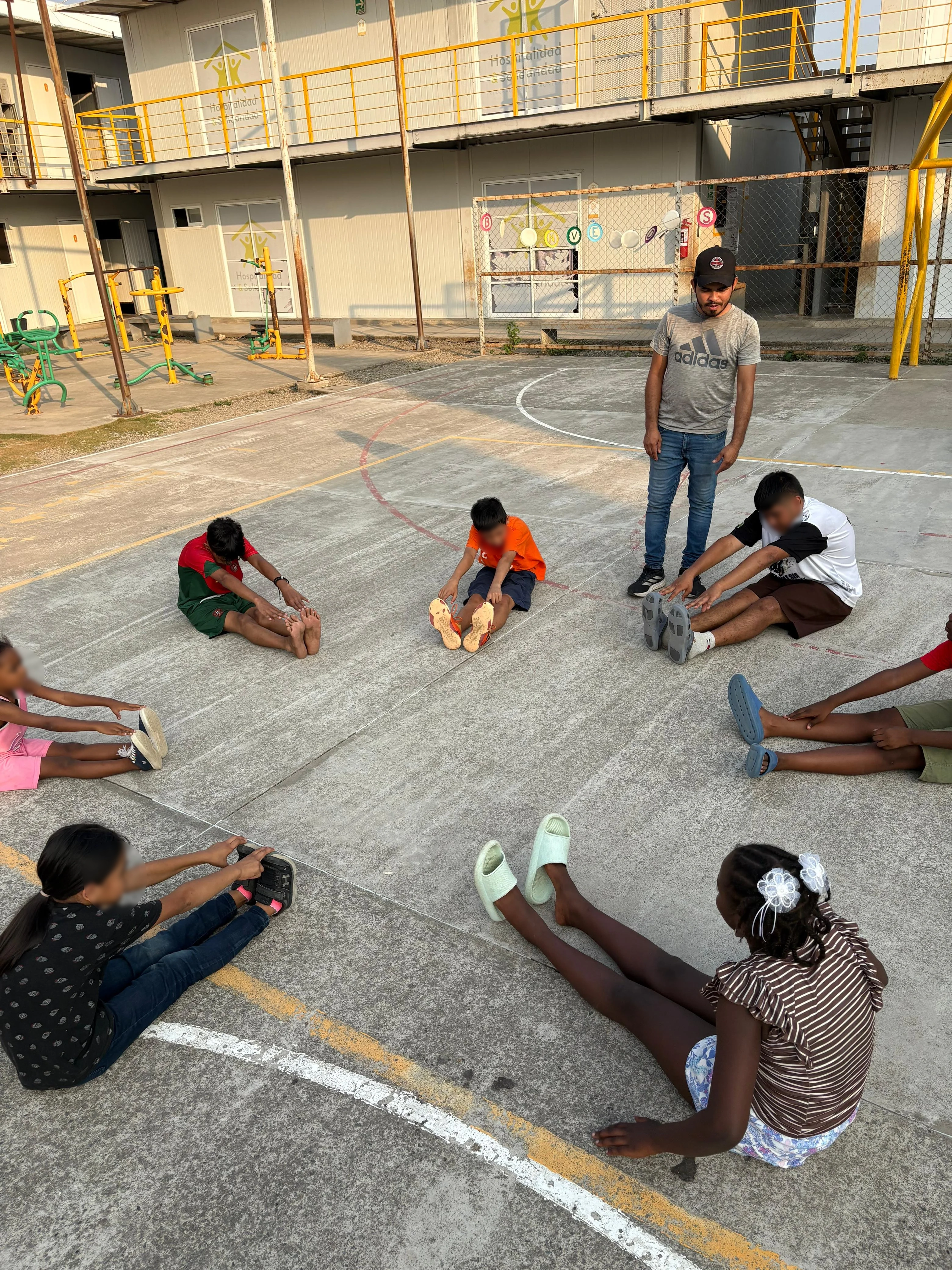 Internacionales Jr HyS team activity